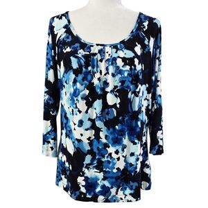 St. John for Nordstrom Blue Floral Pleated Scoop Neck 3/4 Sleeve Blouse Stretchy